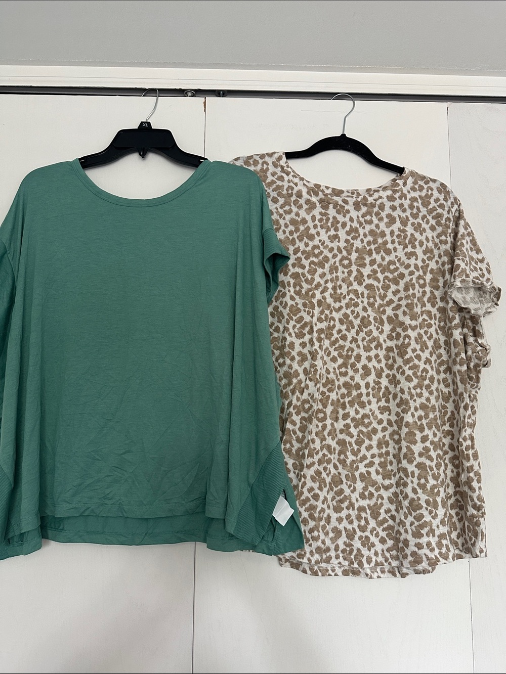 2 Old Navy Casual Tops
